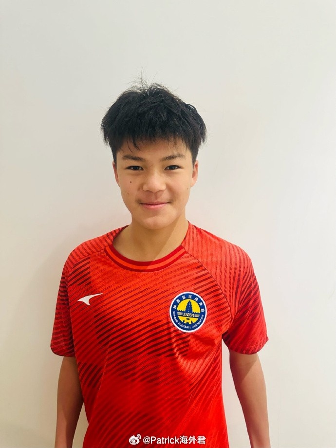 博主：劉凱源本賽季西班牙加泰U16優(yōu)選聯(lián)賽首發(fā)18次，已打入9球