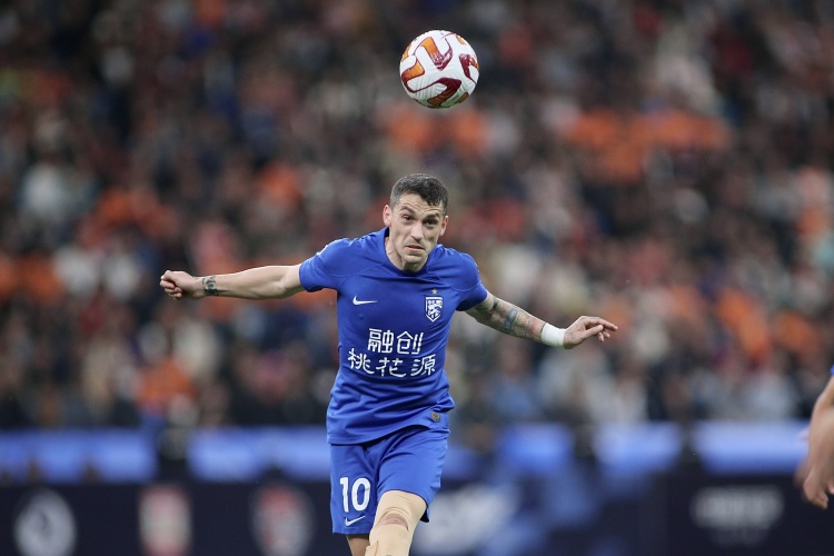 斯基拉：中超舊將斯坦丘接近免簽加盟熱那亞，合同期限到2027年